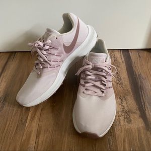 Nike Run Swift Women’s Running Shoe 10 New